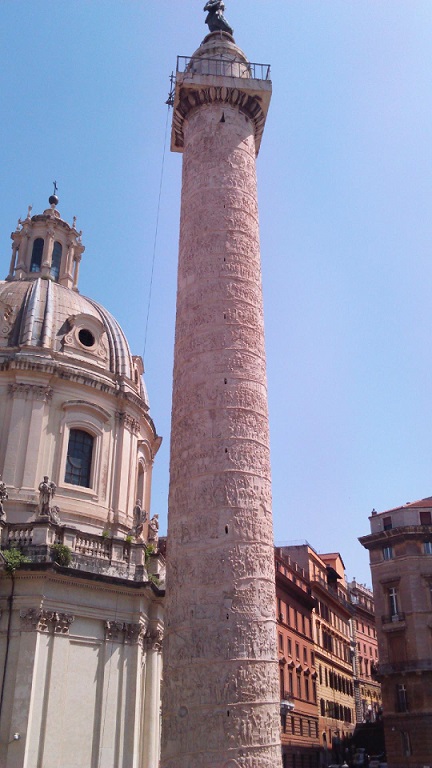 Columna