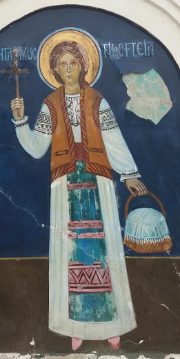 Sfanta Filofteia in costum national2